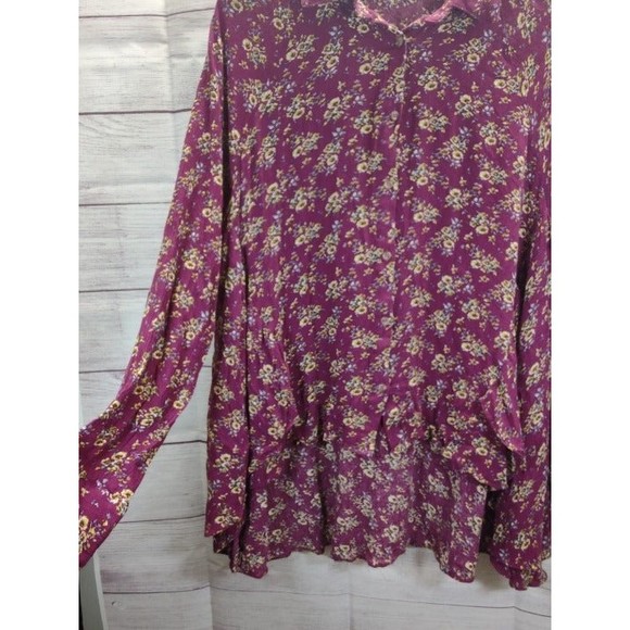 Umgee Dark Pink Floral Print Button Down, Layered Relaxed Fit Blouse, Size Med - Picture 7 of 9